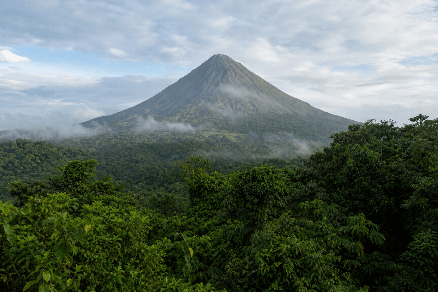 arenal-volcano-clean